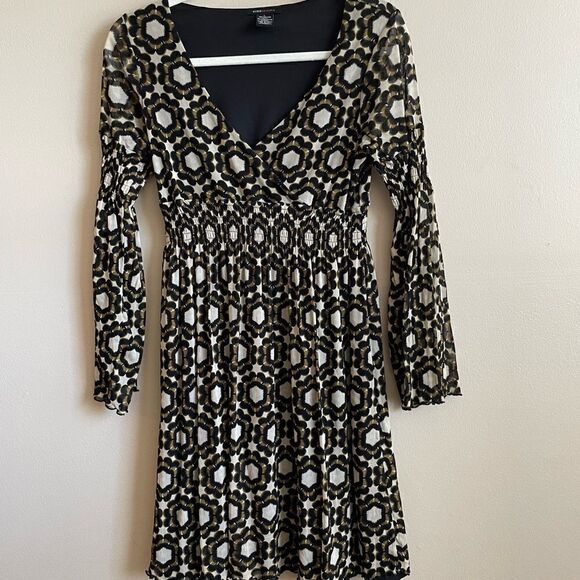 BCBG Maxazria flowy dress - Picture 2 of 13